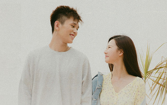 Cặp đôi 'gà bông' AMEE - B Ray tung 'thính' ngọt ngào khiến fan tích cực… 'đẩy thuyền' Ảnh 2