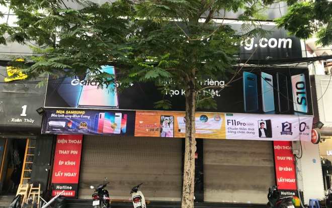 ‘Số phận’ của khách hàng còn được bảo hành sản phẩm sẽ ra sao khi Nhật Cường Mobile bị khám xét, đóng cửa hàng loạt? Ảnh 2