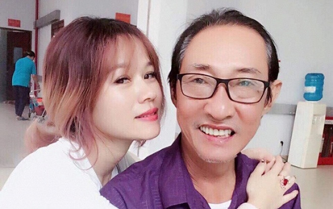 Con gái nghệ sĩ Lê Bình chia sẻ kỷ vật mà bố để lại Ảnh 2