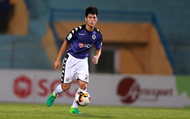 Video cận cảnh tình huống Đình Trọng nhận thẻ đỏ Ảnh 2