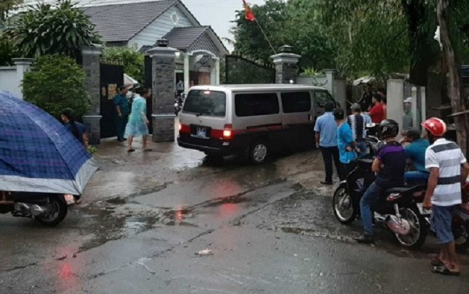 Ông cụ 79 tuổi bị khống chế lôi vào nhà vệ sinh sát hại, cướp vàng giữa ban ngày Ảnh 2