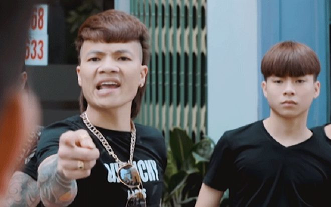 Báo ngoại: Facebook, Youtube và giang hồ mạng đang gián tiếp làm hỏng giới trẻ Việt Nam Ảnh 2