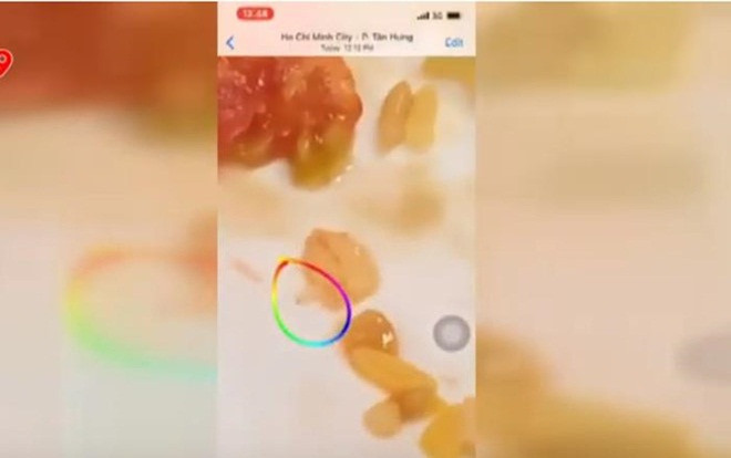 Bữa trưa của học sinh trường Quốc tế Việt Úc có dòi bò ra từ cà chua sống Ảnh 2