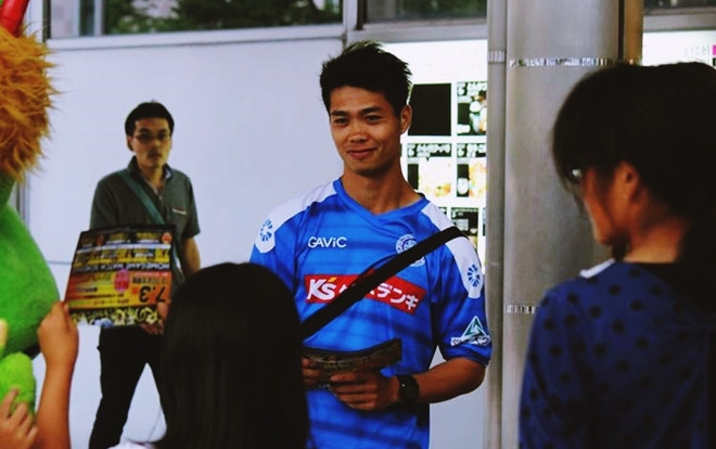 Xót xa cho Công Phượng: Từ phát tờ rơi đến nỗi buồn bị 'bỏ rơi' ở Incheon Ảnh 2