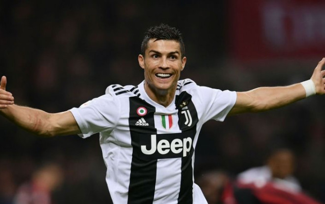 Ronaldo yêu cầu lãnh đạo Juventus ‘rút ruột’  Barcelona Ảnh 2