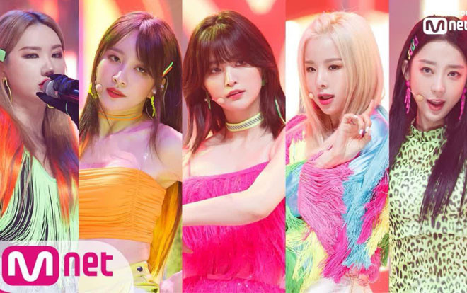 Sân khấu comeback ME&YOU đầu tiên của EXID: Mời các antifan từng chê nhóm một màu vào… đếm màu! Ảnh 2