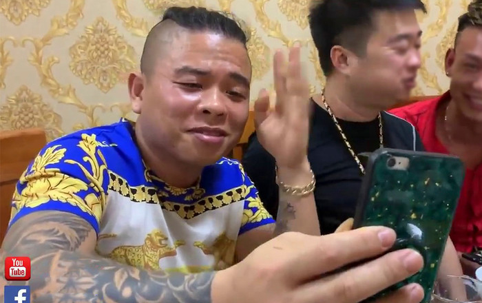 'Thánh chửi' Dương Minh Tuyền lập YouTube mới, tốc độ tăng subscribe khủng không kém gì người nổi tiếng Ảnh 2
