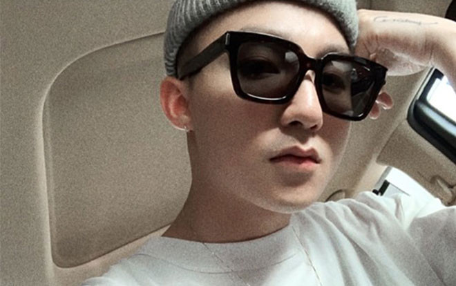 Sky lo 'sốt vó' khi Sơn Tùng M-TP diện… mũ len giữa 'chảo lửa' 40 độ ở Hà Nội Ảnh 2