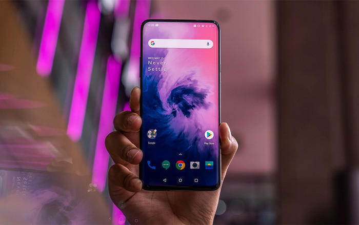 Mệnh danh là 'kẻ huỷ diệt iPhone' nhưng hãng smartphone này lại dùng iPhone để đăng bài trên Twitter Ảnh 2