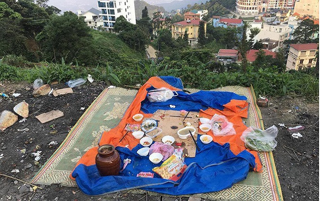 Nhóm phượt thủ để lại 'bãi chiến trường' sau khi ăn nhậu say sưa tại Tam Đảo gây bức xúc Ảnh 2