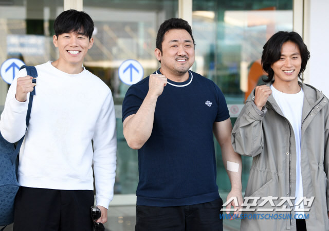 Yoon Seung Ah theo chồng và Ma Dong Seok sang Pháp dự 'LHP Cannes 2019'