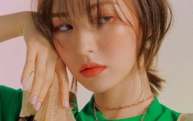 Ngót nghét nửa năm đã qua, kiểu tóc ngắn biểu tượng của Wendy vẫn càn quét cả trên thảm đỏ lẫn tạp chí danh tiếng Ảnh 2