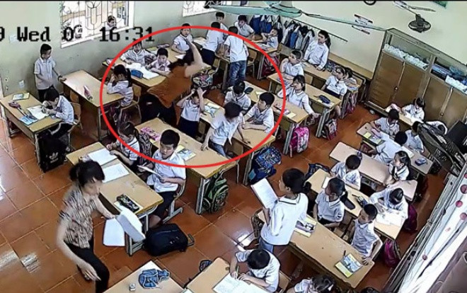 Kỷ luật khiển trách nữ giáo viên cùng đồng nghiệp tham gia đánh học trò trong giờ kiểm tra Ảnh 2