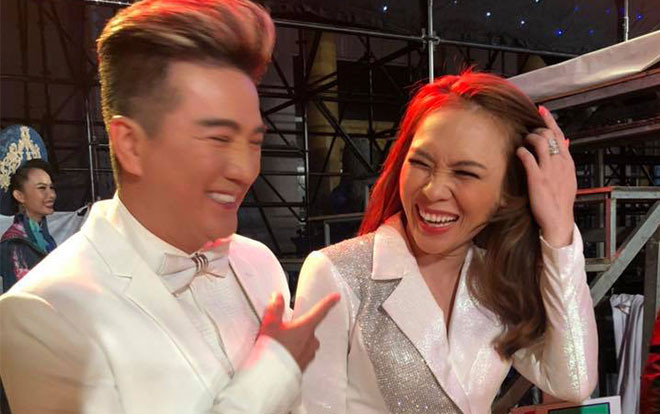 Mr. Đàm còn hơn cả fan cuồng khi Mỹ Tâm livestream: Gọi liên tục, đòi mua đĩa sớm, còn ra sức bắt 'Họa mi tóc nâu'… nhìn mình Ảnh 2