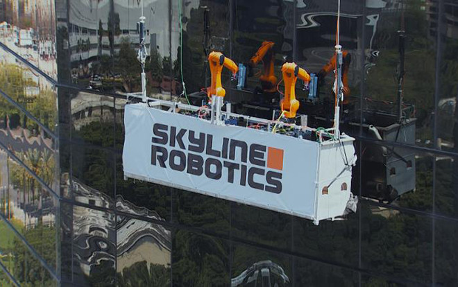 Đây là công việc mới của robot: Lau cửa kính nhà chọc trời Ảnh 2