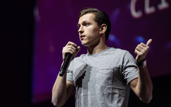 Phỏng vấn Tom Holland: Robert Downey Jr. là hình mẫu, muốn Spider-man là hình tượng của giới trẻ Ảnh 2