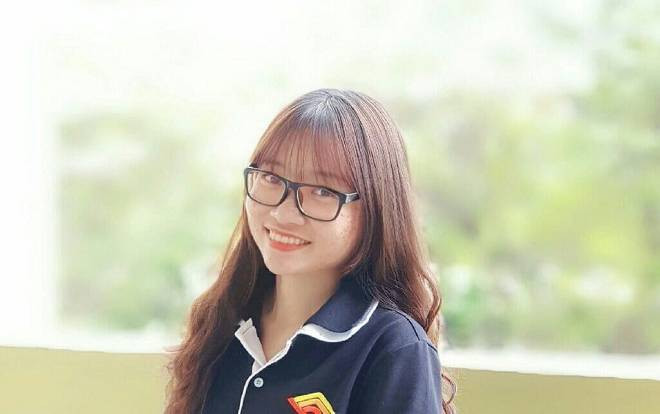 Bí quyết đạt điểm cao khối C của thủ khoa Đại học KHXH&NV TP.HCM từng từ chối cơ hội tuyển thẳng để thử thách bản thân Ảnh 2