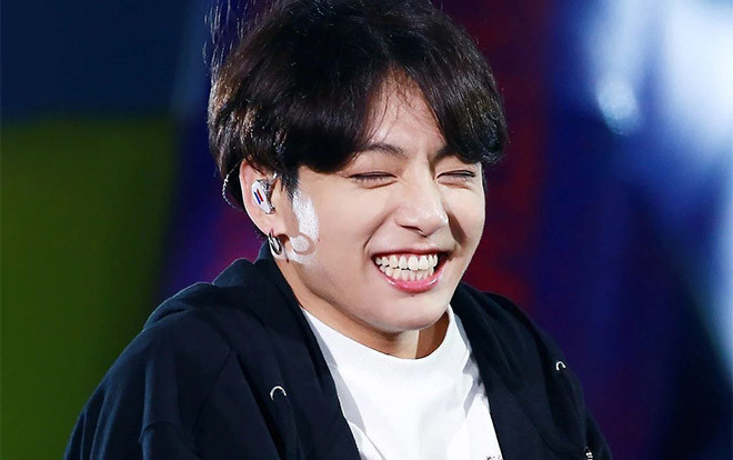 Khuôn mặt đáng yêu của Jungkook trên sóng 'Run BTS' làm xao xuyến biết bao con tim Ảnh 2