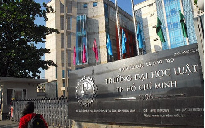 Vụ hai phó giáo sư trường ĐH Luật TP.HCM nộp đơn xin từ chức: Phó Hiệu trưởng thừa nhận nội bộ bất ổn Ảnh 2