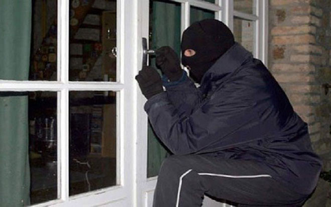 Đột nhập vào nhà người khác ăn trộm, đạo chích bị nữ chủ nhà cưỡng hiếp: 'Tôi cũng là nạn nhân' Ảnh 2