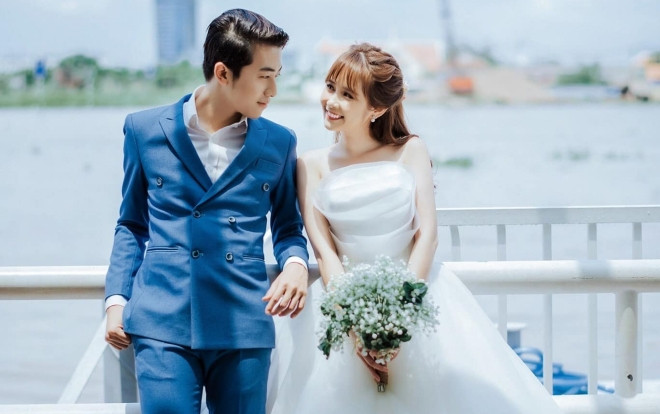 Hot: Youtuber thiếu gia nhà giàu Cris Phan sắp cưới hotgirl Mai Quỳnh Anh! Ảnh 2