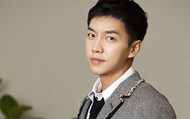 Lee Seung Gi gửi lời cám ơn fan kỷ niệm 15 năm debut Ảnh 2