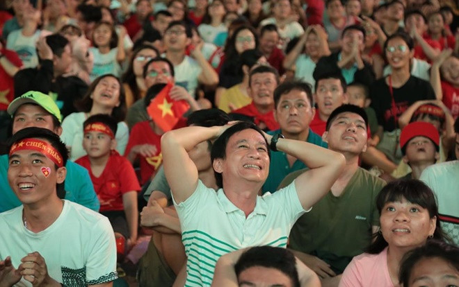 Muôn kiểu cảm xúc trong trận chung kết King’s Cup 2019 Việt Nam - Curacao Ảnh 2