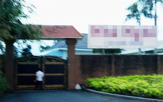 Phát hiện thi thể nam thanh niên đang phân hủy trong nhà nghỉ Ảnh 2