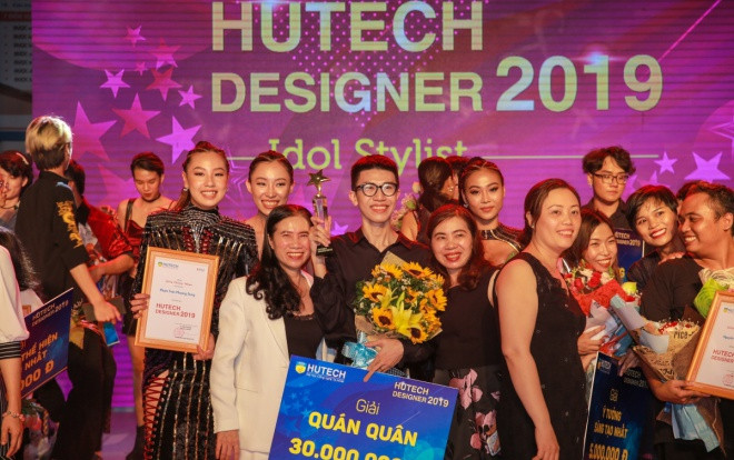 Ngắm nhìn 19 bộ trang phục ấn tượng nhất chung kết cuộc thi thiết kế thời trang HUTECH Designer 2019 Ảnh 2