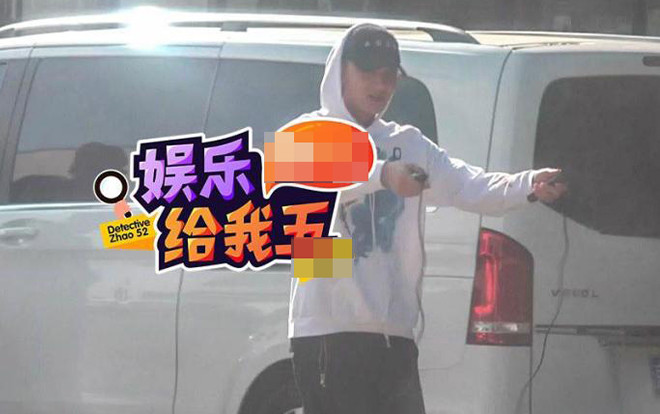 Hoàng Tử Thao vì giảm mỡ mà tập thể dục bất chấp thời gian, địa điểm Ảnh 2