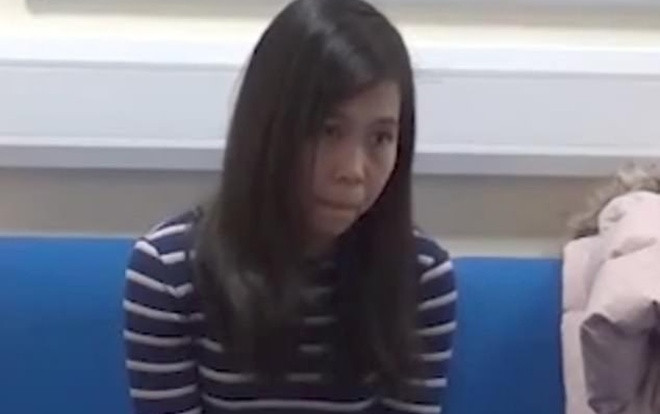 Cảnh sát Anh bắt phụ nữ Việt khai man tuổi, là nạn nhân buôn người hòng trốn đi trồng cần sa Ảnh 2