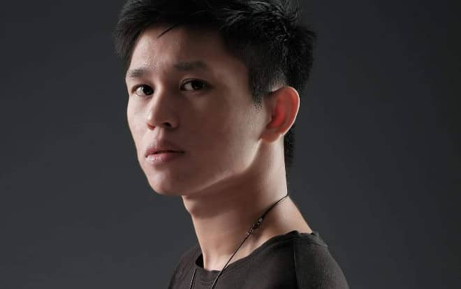 B Ray lại gây 'sóng gió' khi cãi tay đôi với fan Kpop: 'Tụi em chửi anh được thì chẳng có lý nào anh không chửi được idol tụi em' Ảnh 2