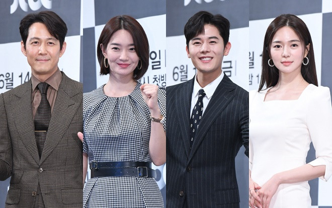 Shin Min Ah đọ sắc Lee Elijah, cùng loạt sao hạng A dự họp báo phim 'Advisor' Ảnh 2