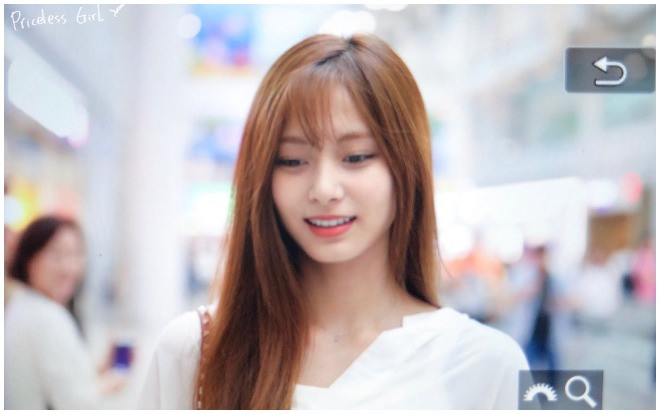Ơn giời cuối cùng Tzuyu (Twice) cũng chịu cắt tóc mái sương sương cho biết bao người nhớ thương Ảnh 2