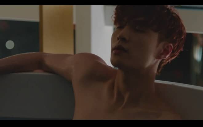 Giữa tình thế 'nước sôi lửa bỏng' nhà YG, Lay (EXO) bất ngờ tung MV 'Honey': Liệu ai sẽ còn quan tâm về màn comeback này? Ảnh 2