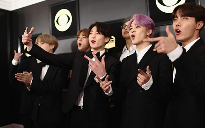 Sau tất cả, BTS cũng vượt qua EXO cùng chiếc cúp thứ 19 dành cho 'Boy With Luv' Ảnh 2