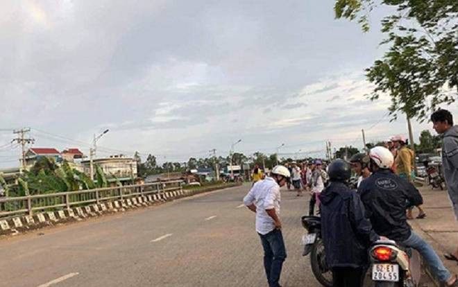 Một thiếu úy biên phòng bắn 3 người bị thương rồi cố thủ trong kho súng Ảnh 2