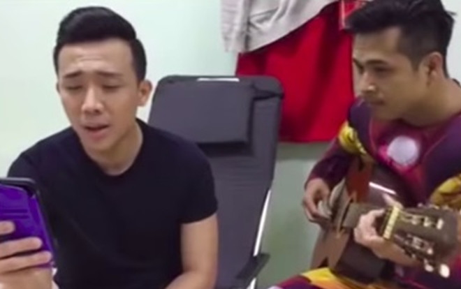 Clip: Fan thích thú với màn song ca 'anh đàn - em hát' của Trấn Thành và Trương Thế Vinh Ảnh 2