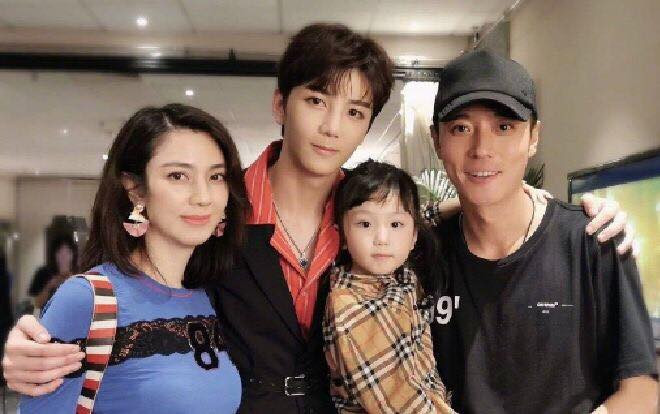 Ngày của cha, con trai Hồng Hân đăng bài biết ơn Trương Đan Phong sau phốt ngoại tình Ảnh 2