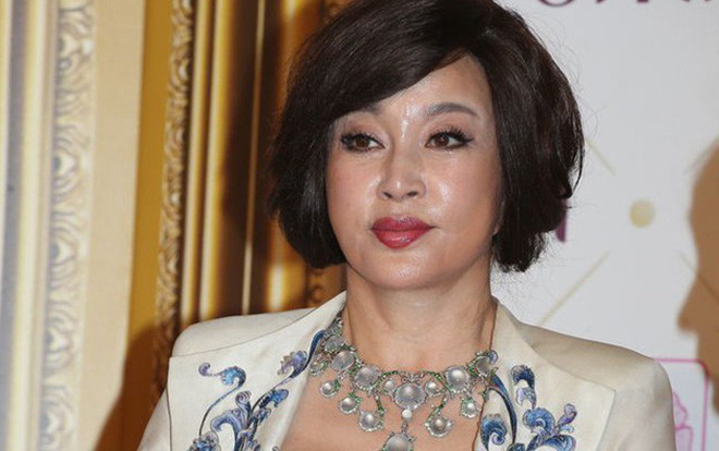 Lưu Hiểu Khánh ở độ tuổi 64: 'Khuôn mặt cứng đơ như người giả' Ảnh 2