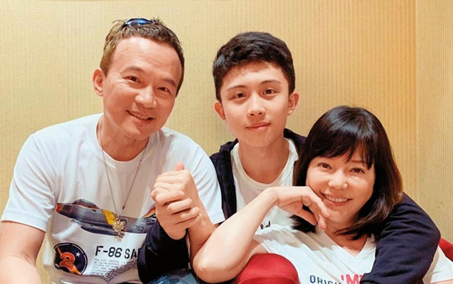 Fan choáng váng khi sao nữ phim Bao Thanh Thiên tiết lộ cho con trai bú đến tận 11 tuổi Ảnh 2