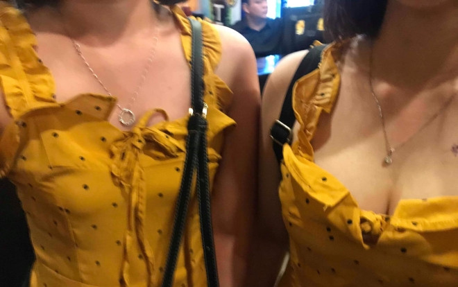 Một bức ảnh, hai số phận: Cùng là một chiếc váy mà sao vòng 1 lại khác nhau thế này? Ảnh 2