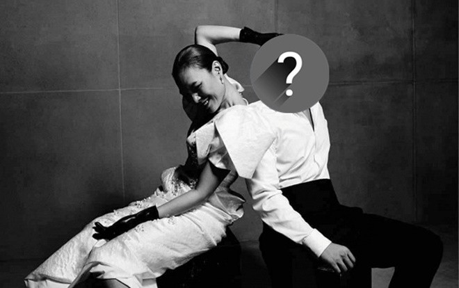 Lần đầu tiên Mỹ Tâm phá lệ ‘sánh vai’ đàn ông trên bìa tạp chí, danh tính người này là… Ảnh 2