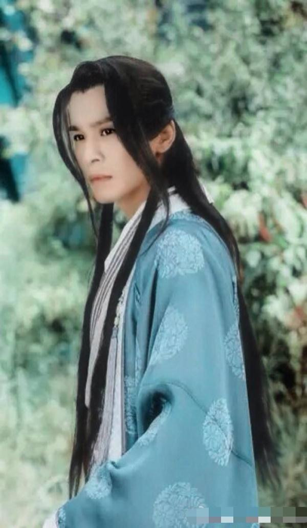Những lần thử vai hụt của sao Hoa Ngữ: Angelababy từng hóa thân Bích Dao, Địch Lệ Nhiệt Ba suýt nữa trở thành Phong Tình Tuyết