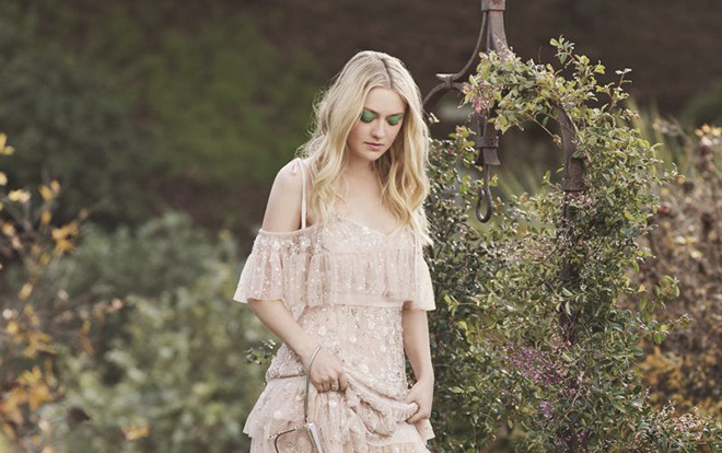 4 tuyệt chiêu thời trang giúp nàng ngổ ngáo hóa thành nàng thơ kiều diễm Ảnh 2