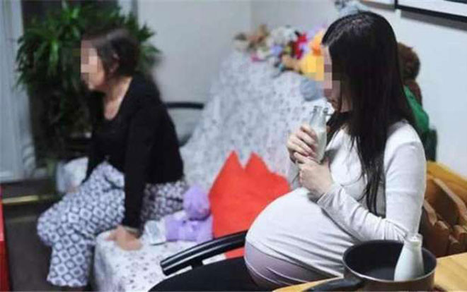 Bị chồng và mẹ chồng dè bỉu, coi khinh vì sinh toàn 'vịt giời', thai phụ 8 tháng làm điều tồi tệ này Ảnh 2