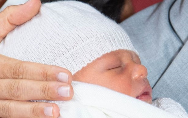 Quy tắc nghiêm ngặt trong lễ rửa tội của con trai Hoàng tử Harry và Meghan Ảnh 2