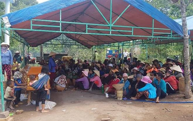 Cậu bé 14 tuổi bị đạn găm trúng ngực tử vong khi xem hàng xóm bắn gà Ảnh 2