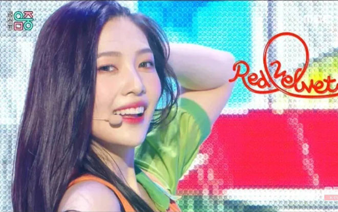 Sân khấu comeback 'Zimzalabim' của Red Velvet tại Music Core: Màn ending 'thần thánh' của Joy bất ngờ được netizen chia sẻ rần rần Ảnh 2