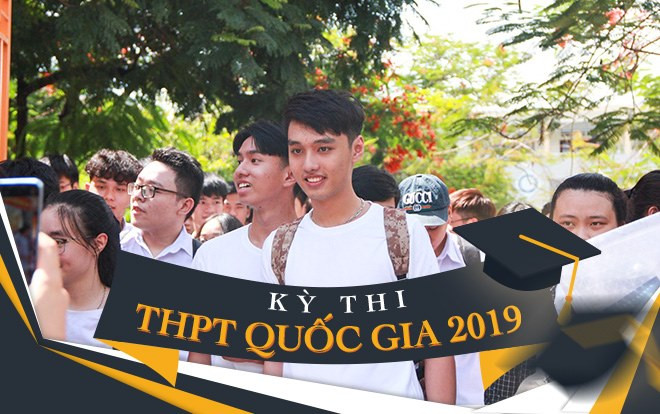 Kỳ thi THPT Quốc gia 2019: Nhiều thí sinh tươi cười rạng rỡ khỏi phòng thi, tự tin nắm chắc những số điểm cao môn Văn Ảnh 2